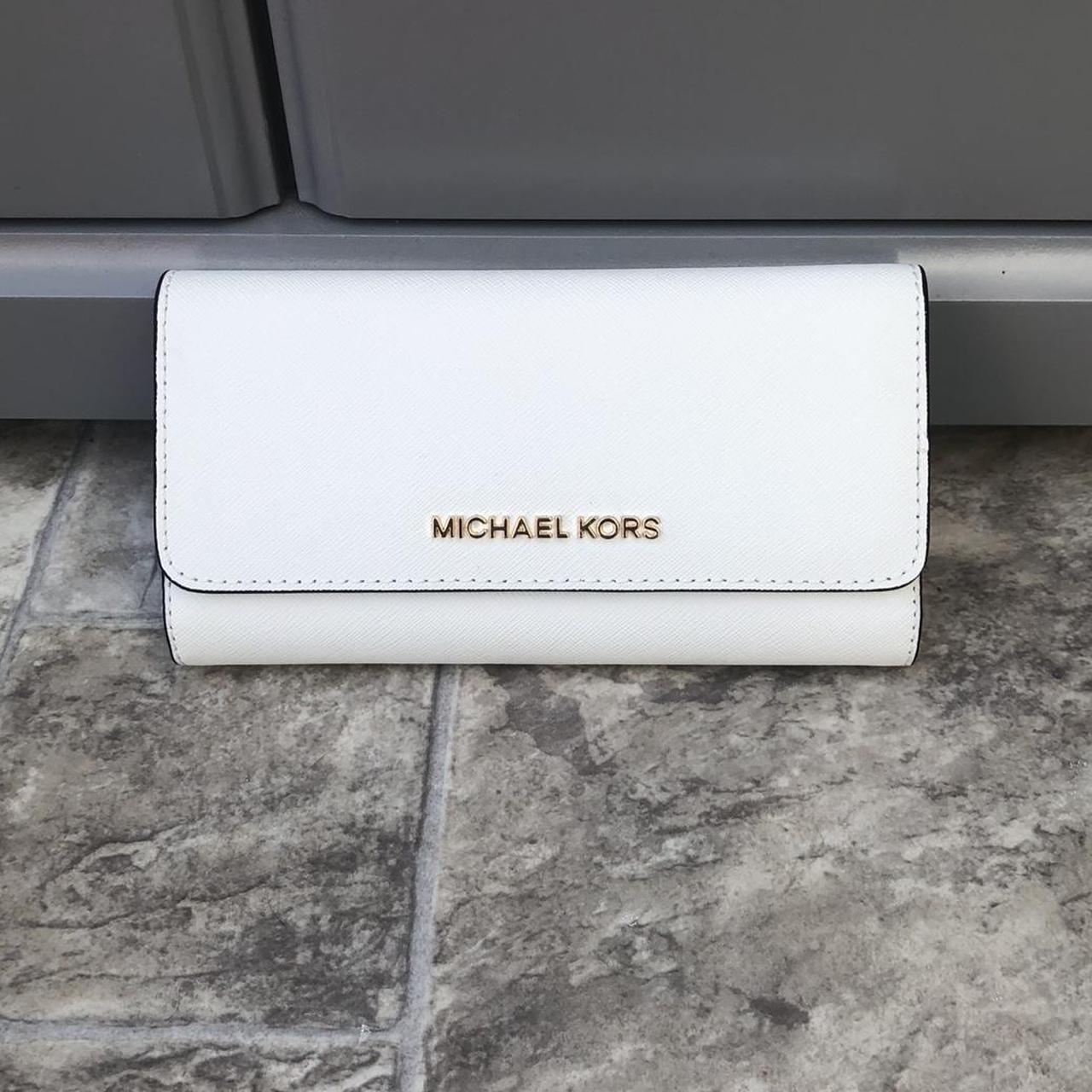 Michael Kors Women's White and Gold Bag | Depop