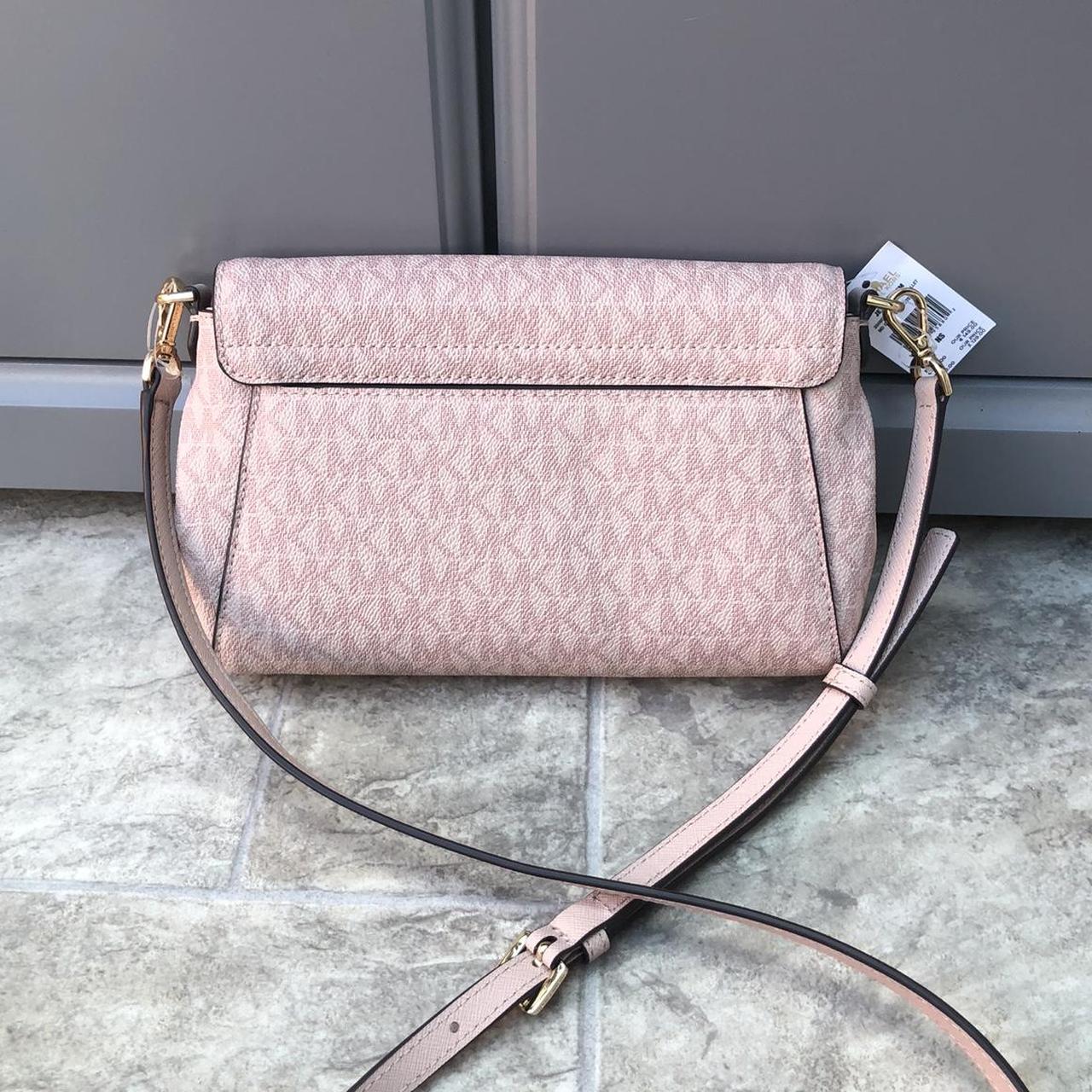 Pink and white michael kors bag used once perfect - Depop