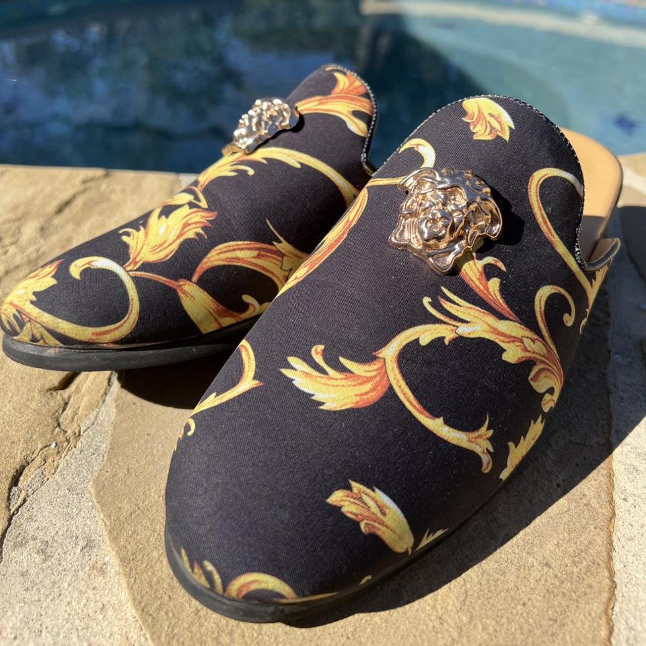 Versace men's best sale slip ons