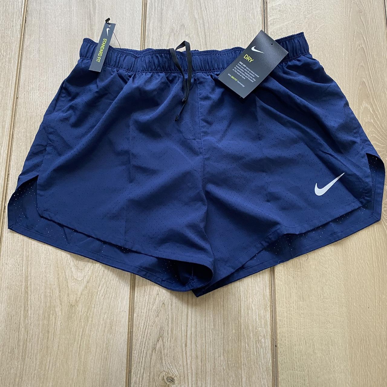 nike fast 4 shorts