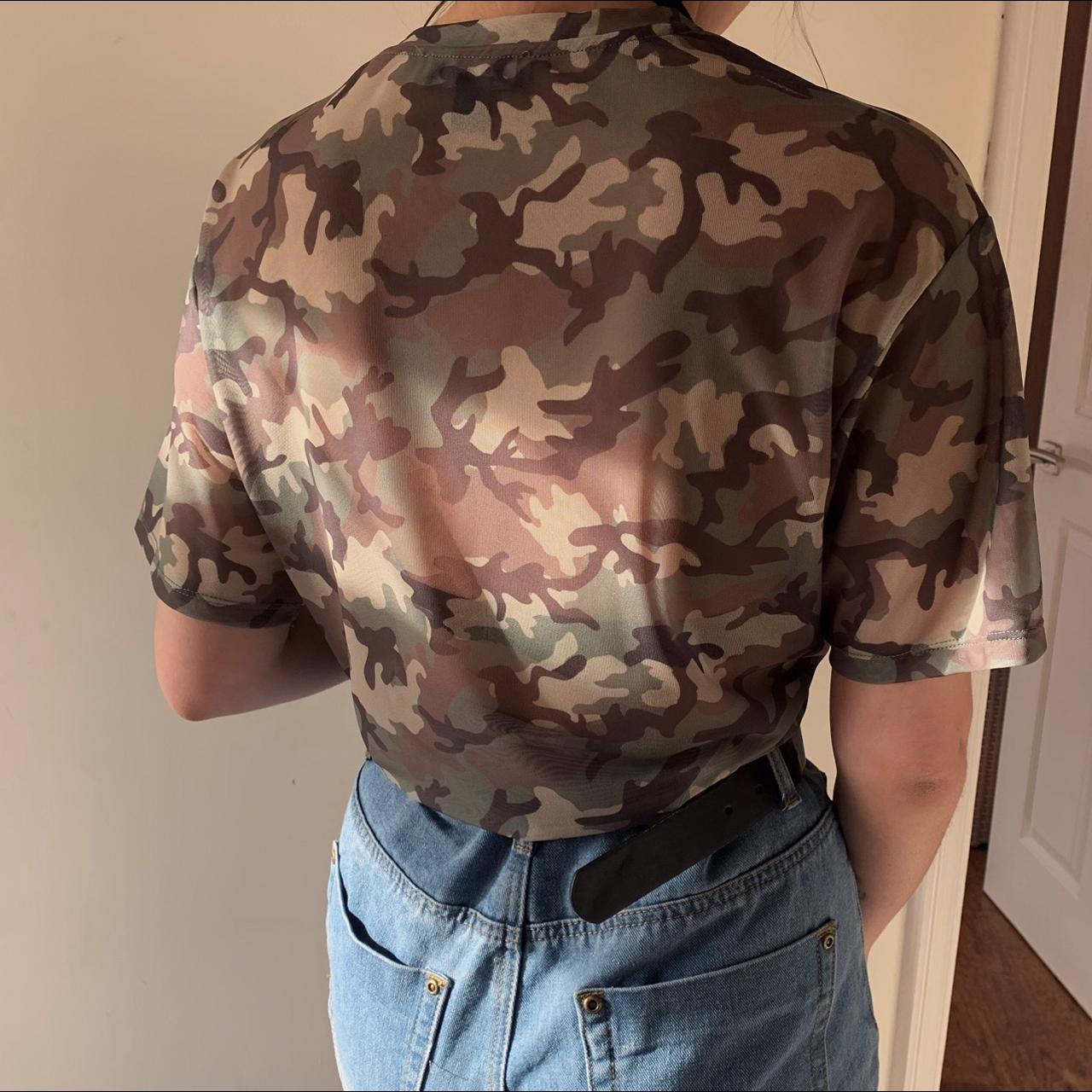 Camouflage t shirt clearance primark