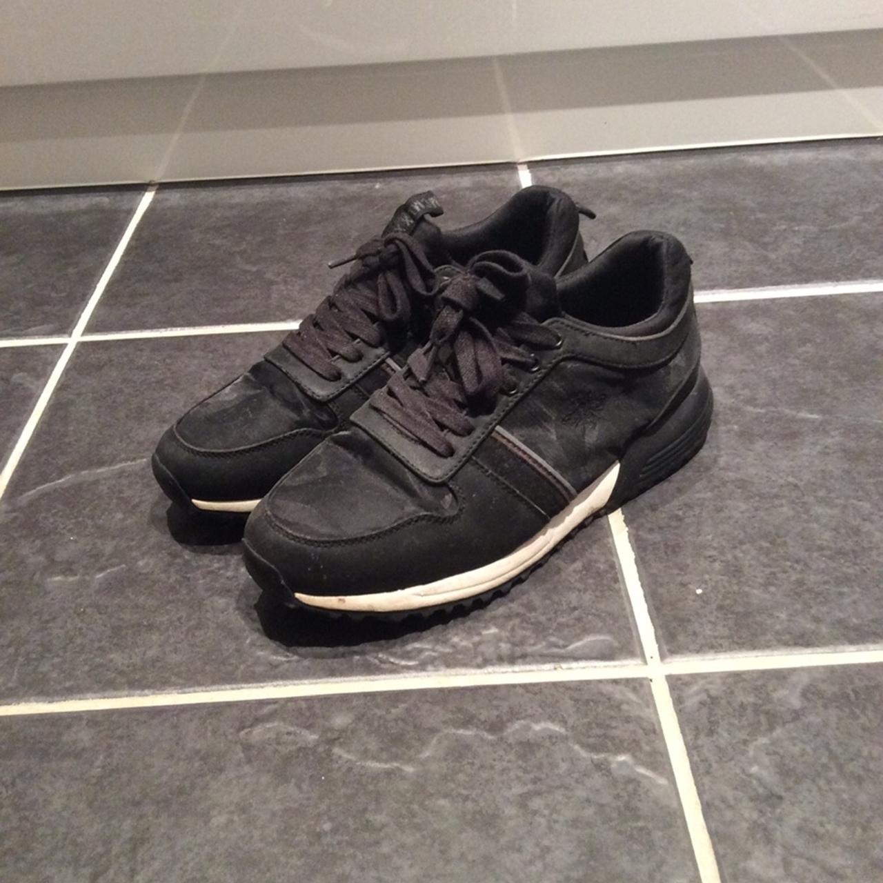 Black camo river island runner style trainer,