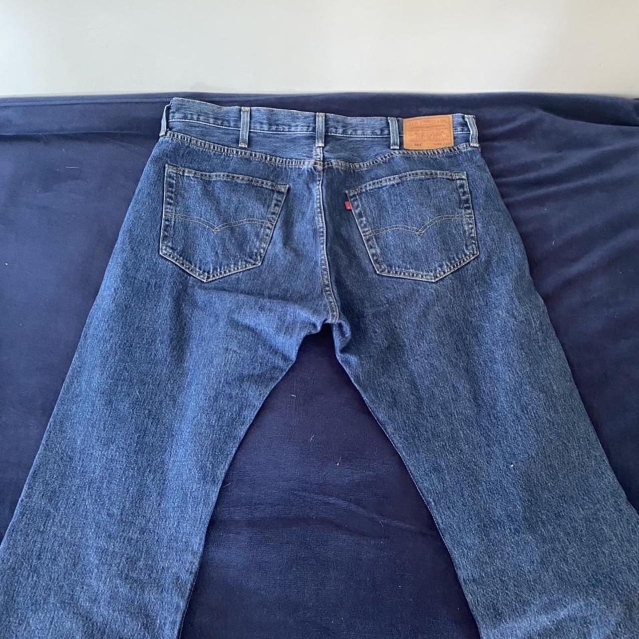 Levi's Men's Navy Jeans | Depop