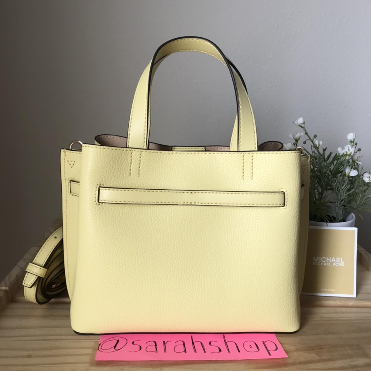 MICHAEL Michael Kors 100% Leather Solid Yellow Leather Crossbody Bag One  Size - 71% off | ThredUp