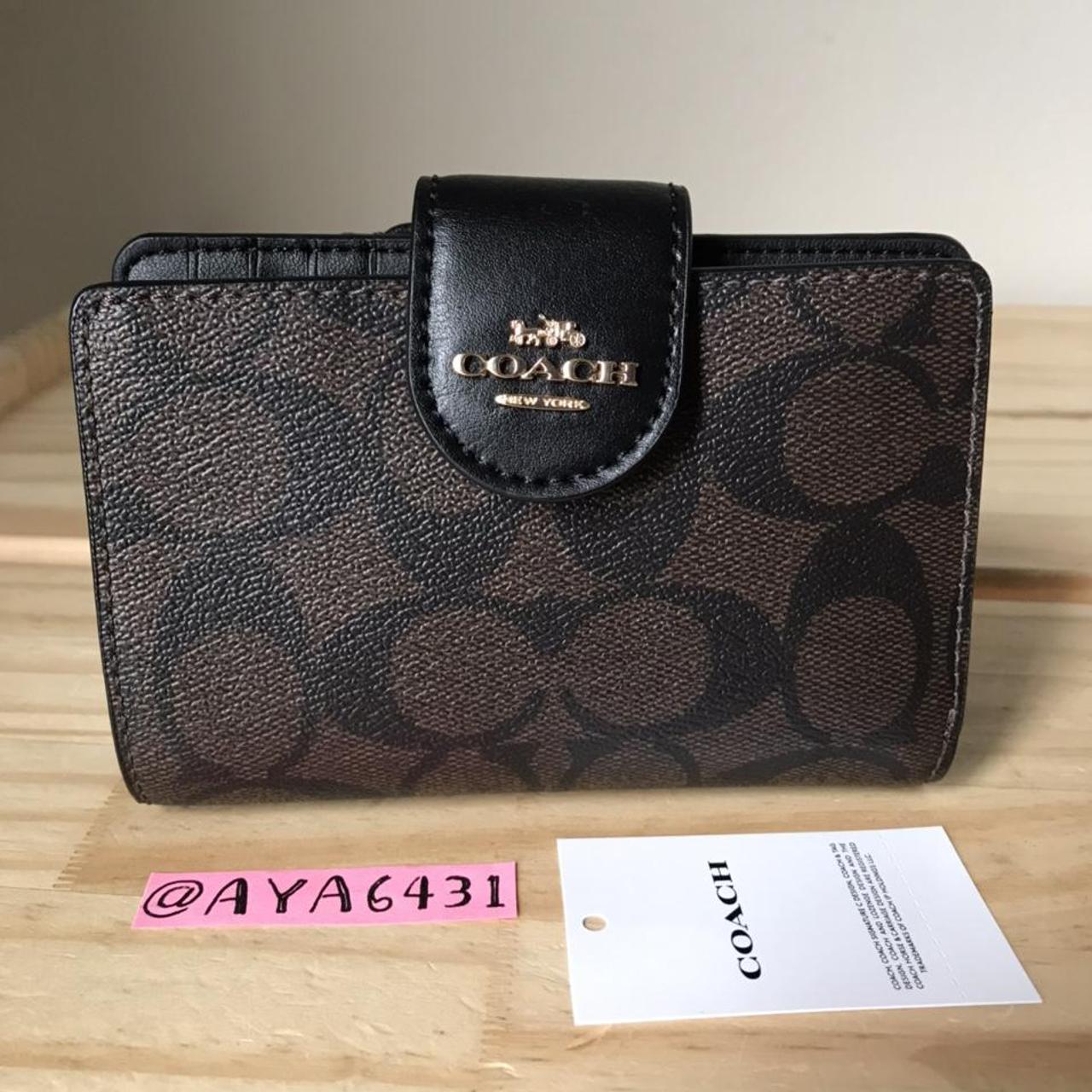 How to know hot sale coach wallet is authentic