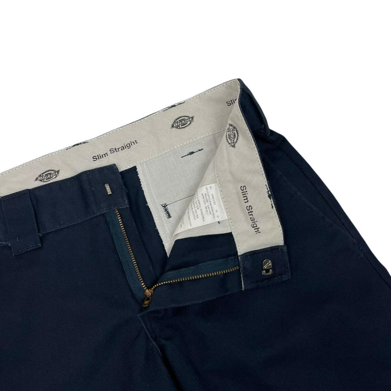 Dickies are a workwear and streetwear classic. The... Depop