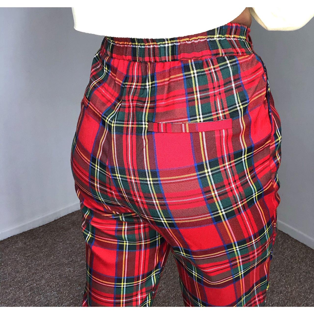 Women’s red cropped plaid pants, with stretched... - Depop