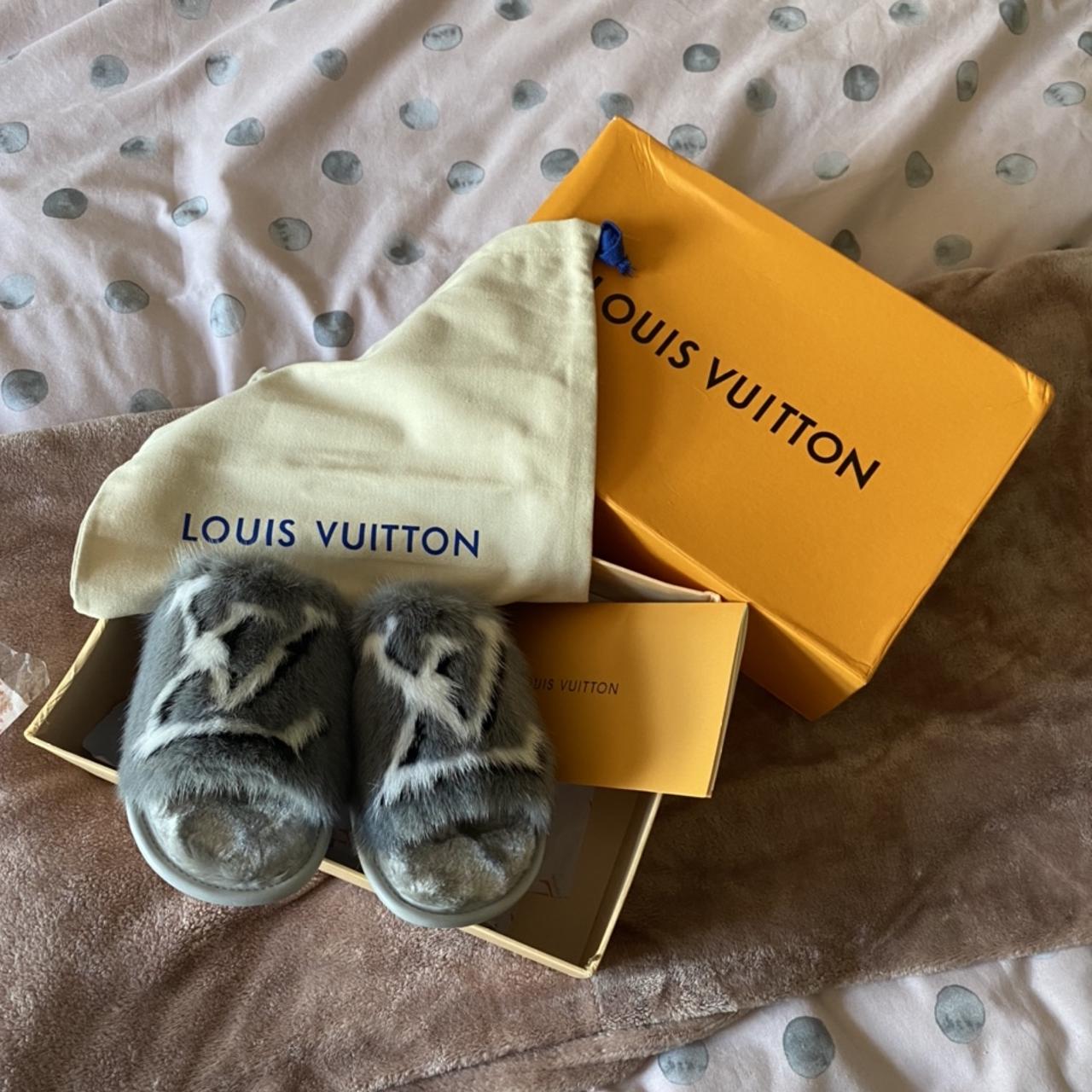 louis vuitton fur slippers price