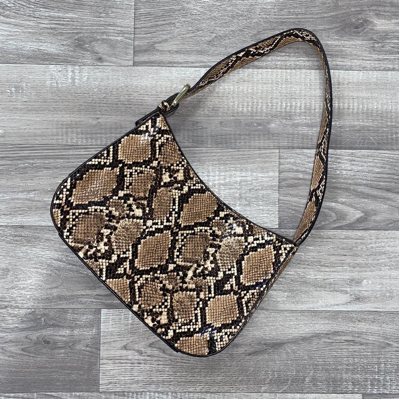 Brandy melville best sale snakeskin purse