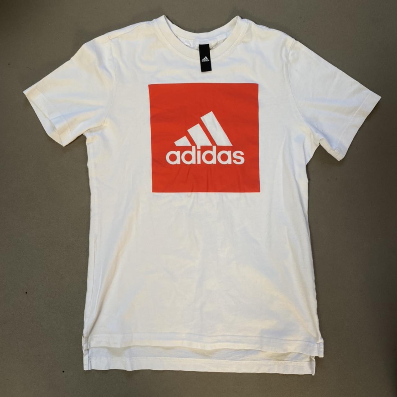 White and red adidas logo tee 🔴⚪️ 🔘 excellent... - Depop