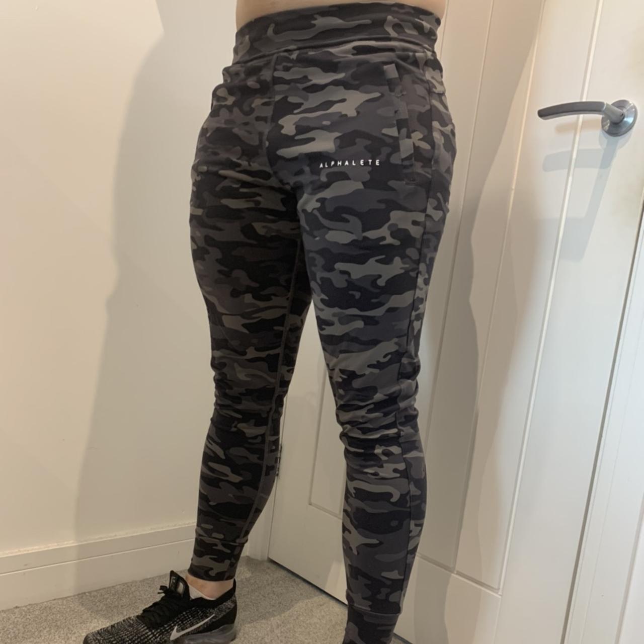 Alphalete camo joggers online