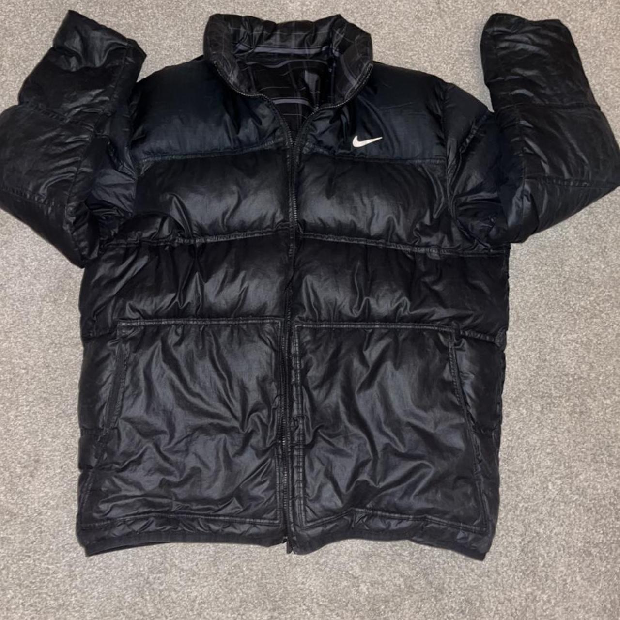 NIKE REVERSIBLE PUFFER JACKET RARE XXL 🔥 BLACK... - Depop