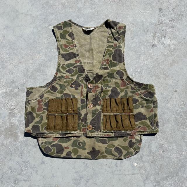 Vintage 70s Duxbak Duck Camo Hunting Vest Mens size... - Depop