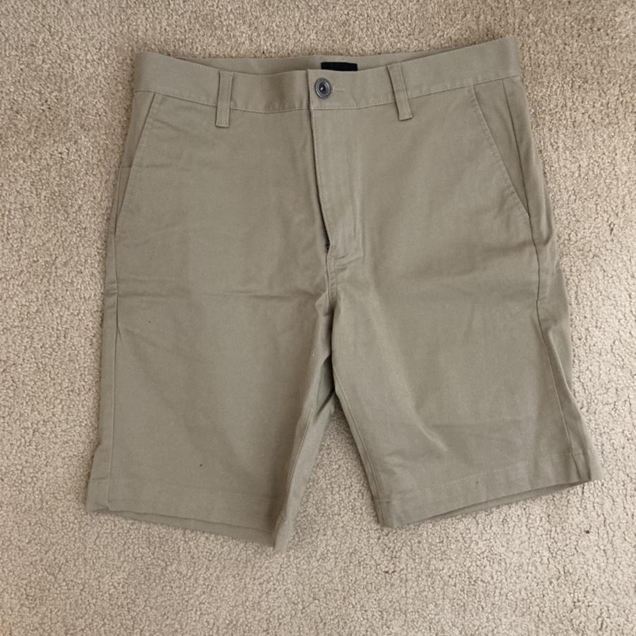 RVCA Men's Shorts | Depop