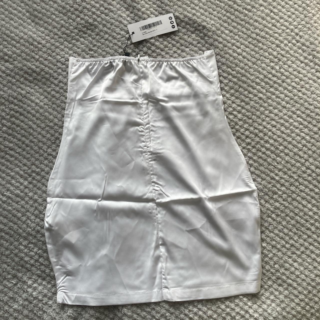 Boohoo White Satin Bustier Mini Skirt | Underboob... - Depop