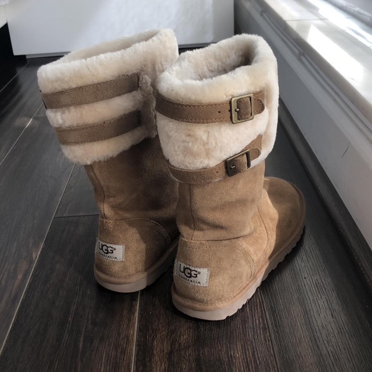 Womens SOLID COLOR uggs 65$ Variety of sizes Womens - Depop