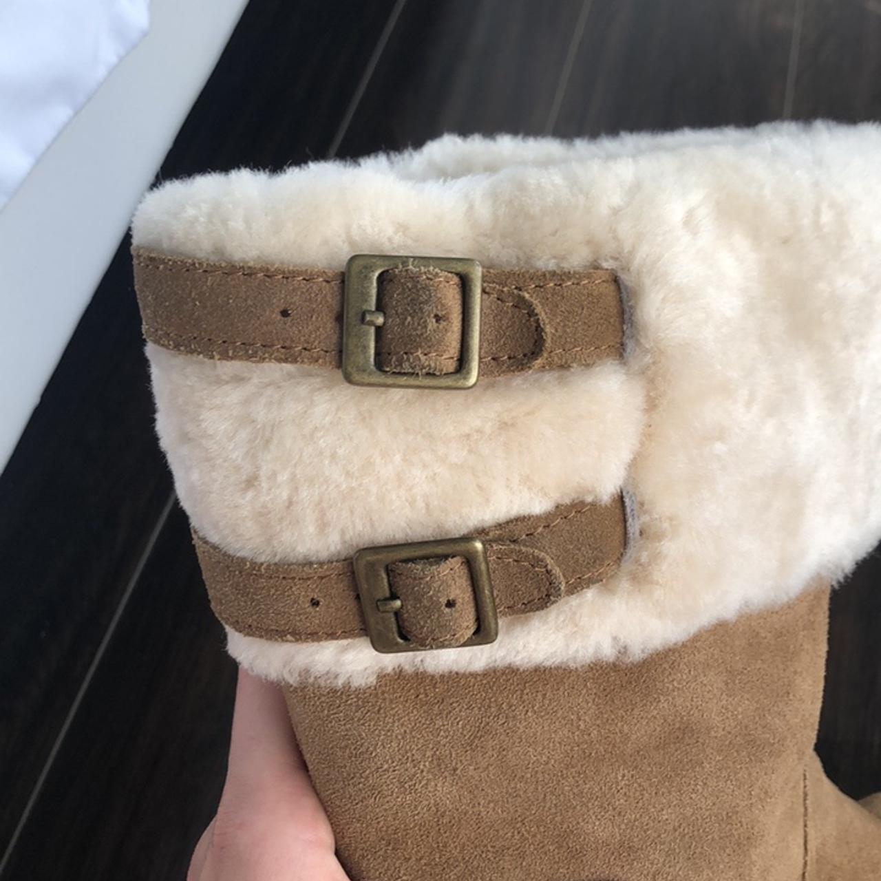 Womens SOLID COLOR uggs 65$ Variety of sizes Womens - Depop