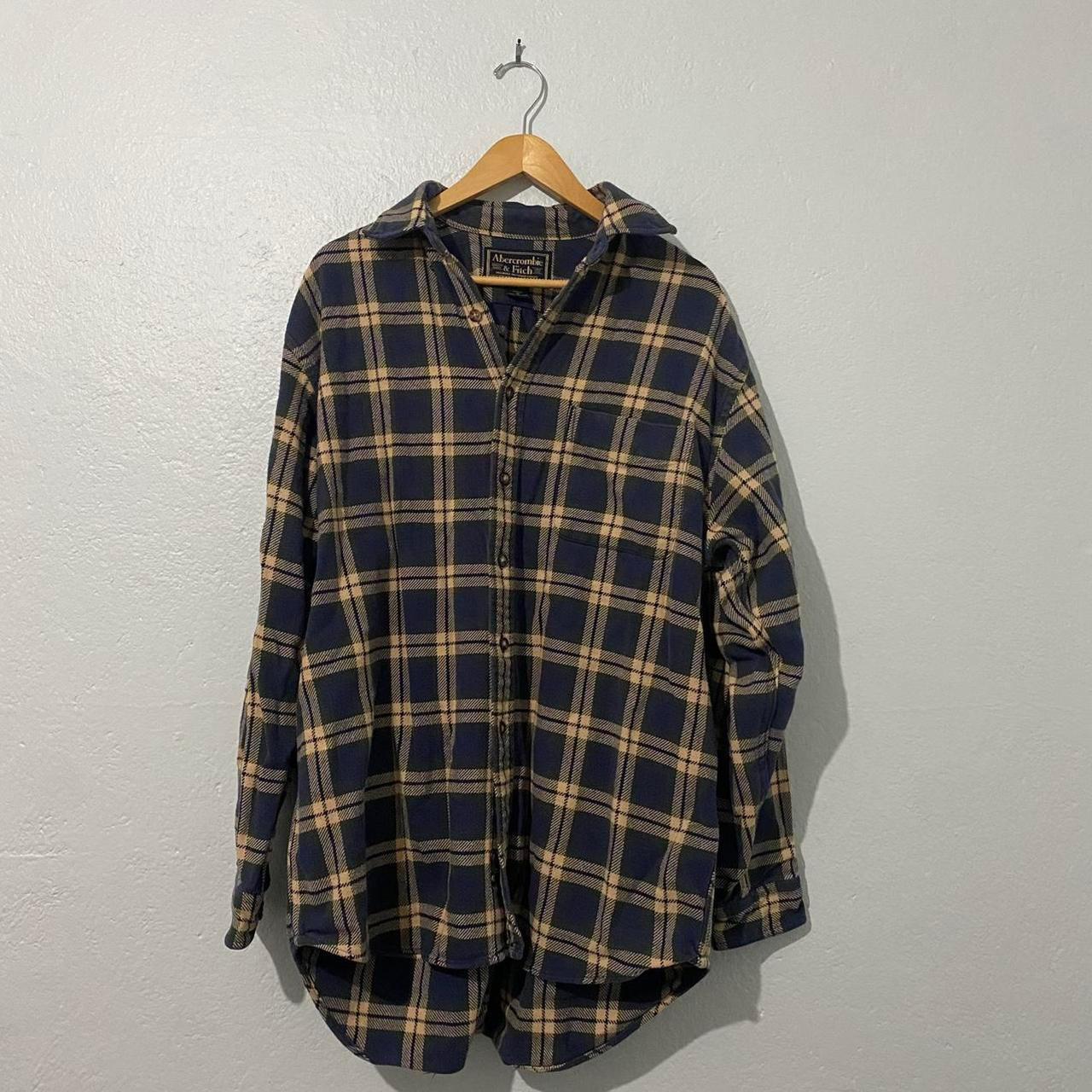 Vintage Thick blue plaid flannel Size medium... - Depop