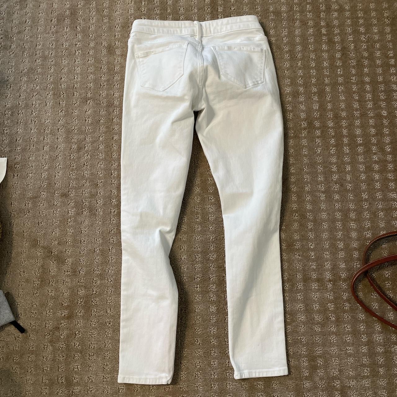 Abercrombie & Fitch Women's White Trousers | Depop