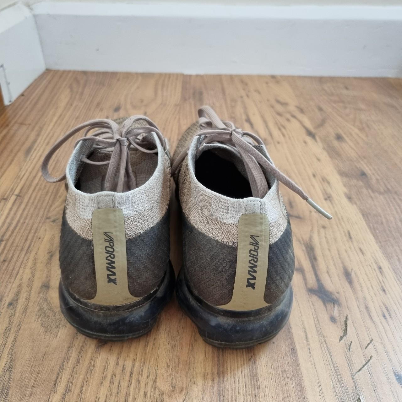 tan coloured nike trainers