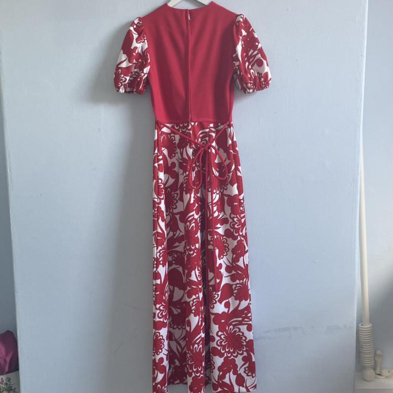 1970’s puff sleeve red flower maxi dress 🌹 - Depop