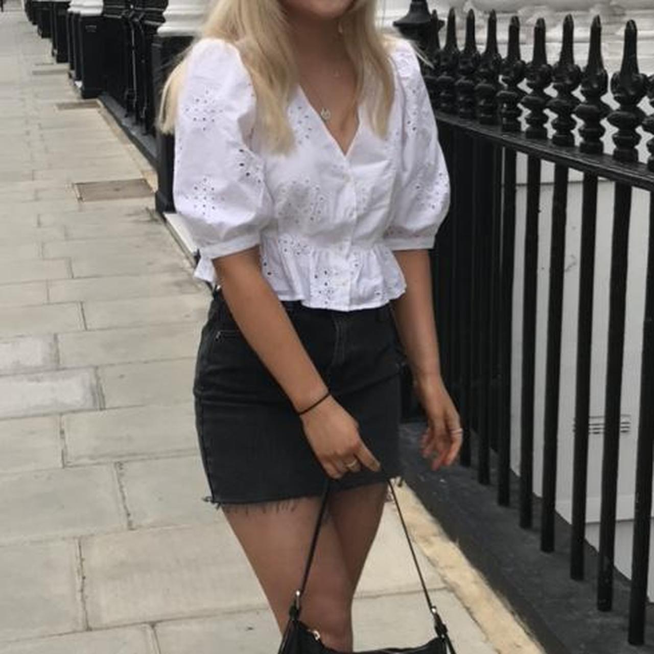 Puff sleeve zara top. Worn once perfect condition... Depop