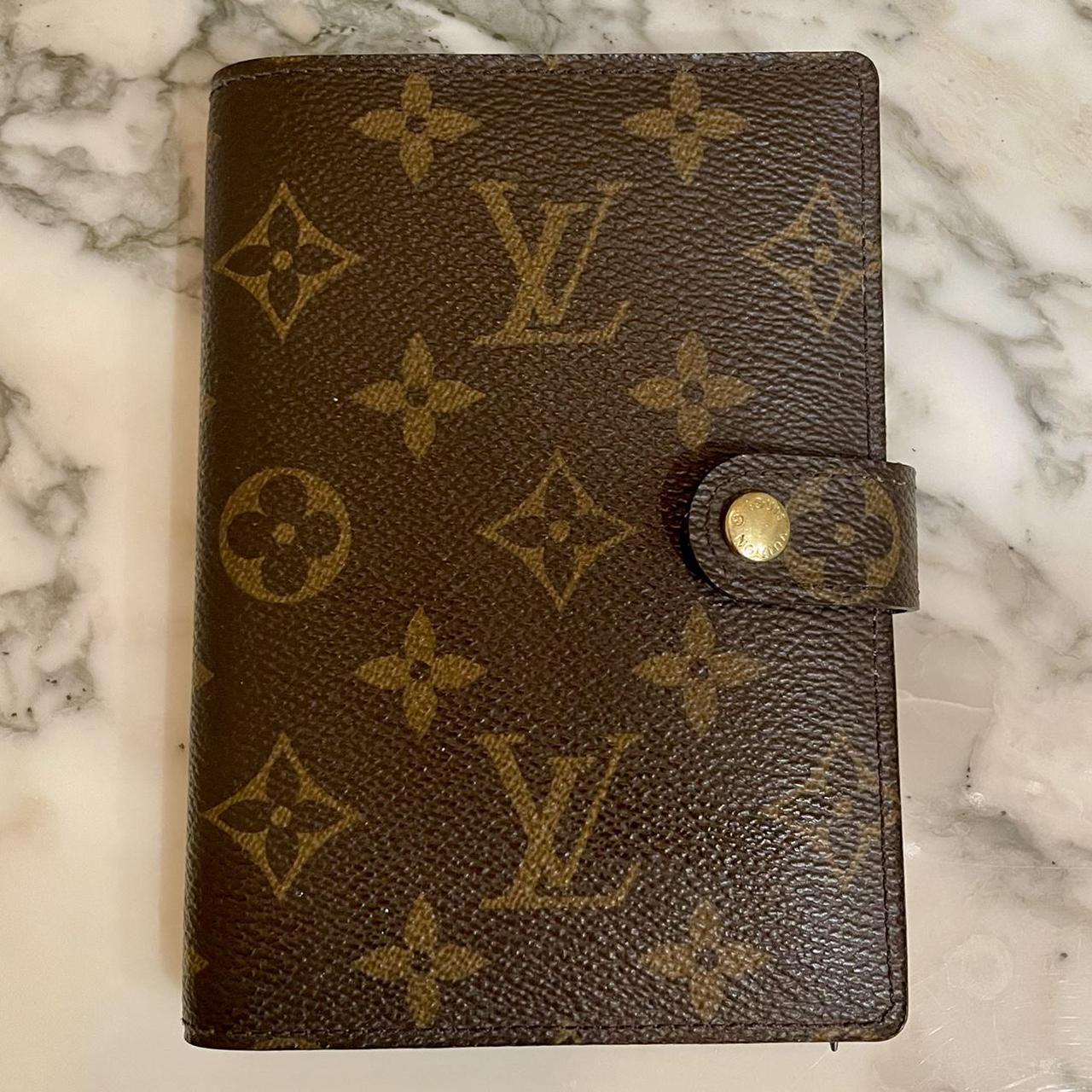 Louis Vuitton mini agenda binder with credit card - Depop