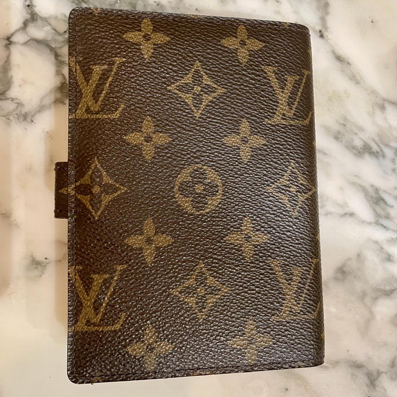 Louis Vuitton mini agenda binder with credit card - Depop