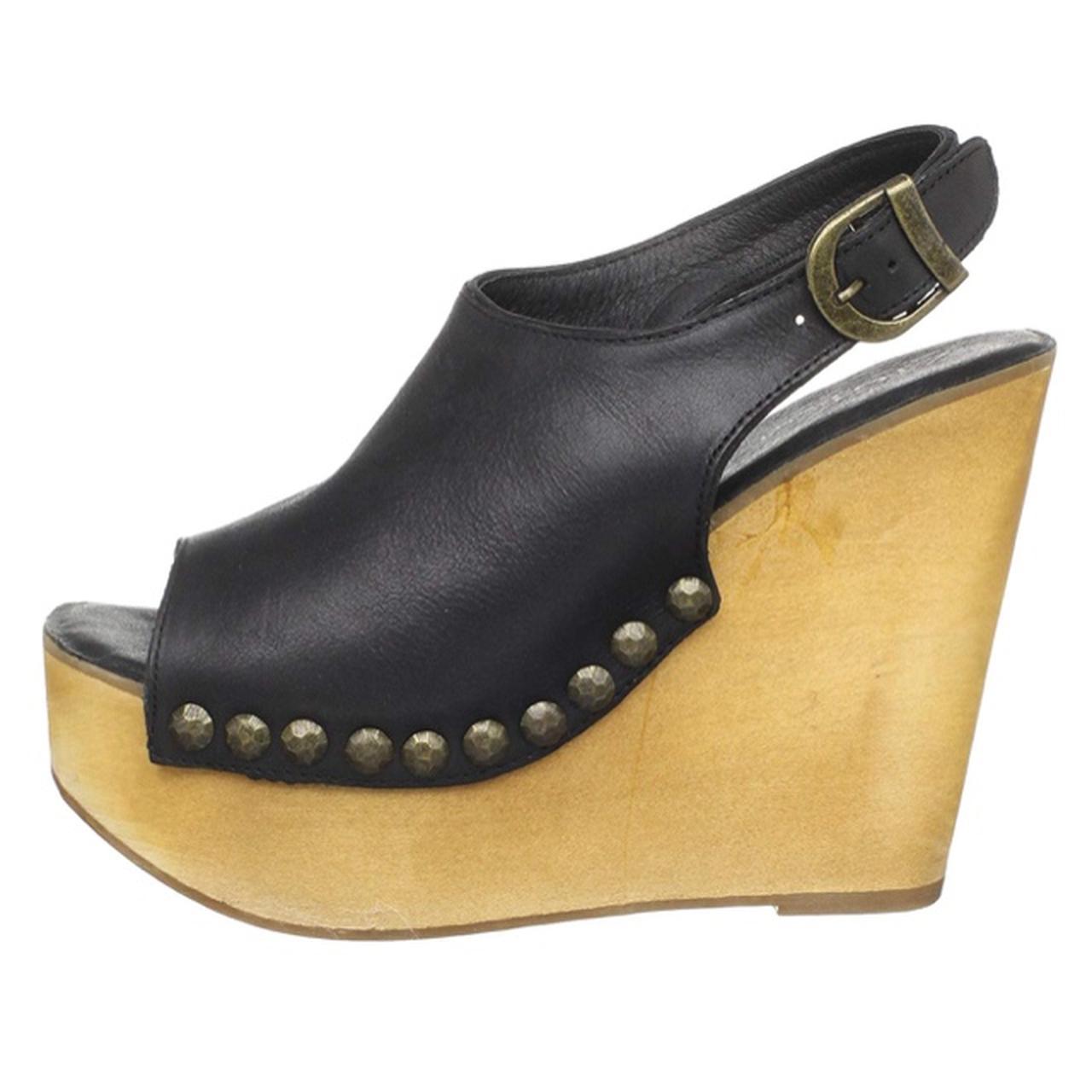 Vintage inspired platform wedges with a serious Depop