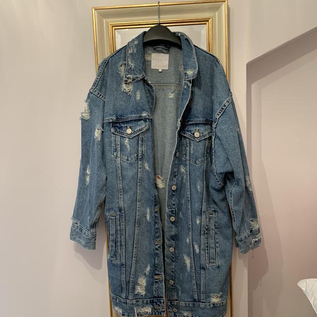 zara oversized distressed denim jacket