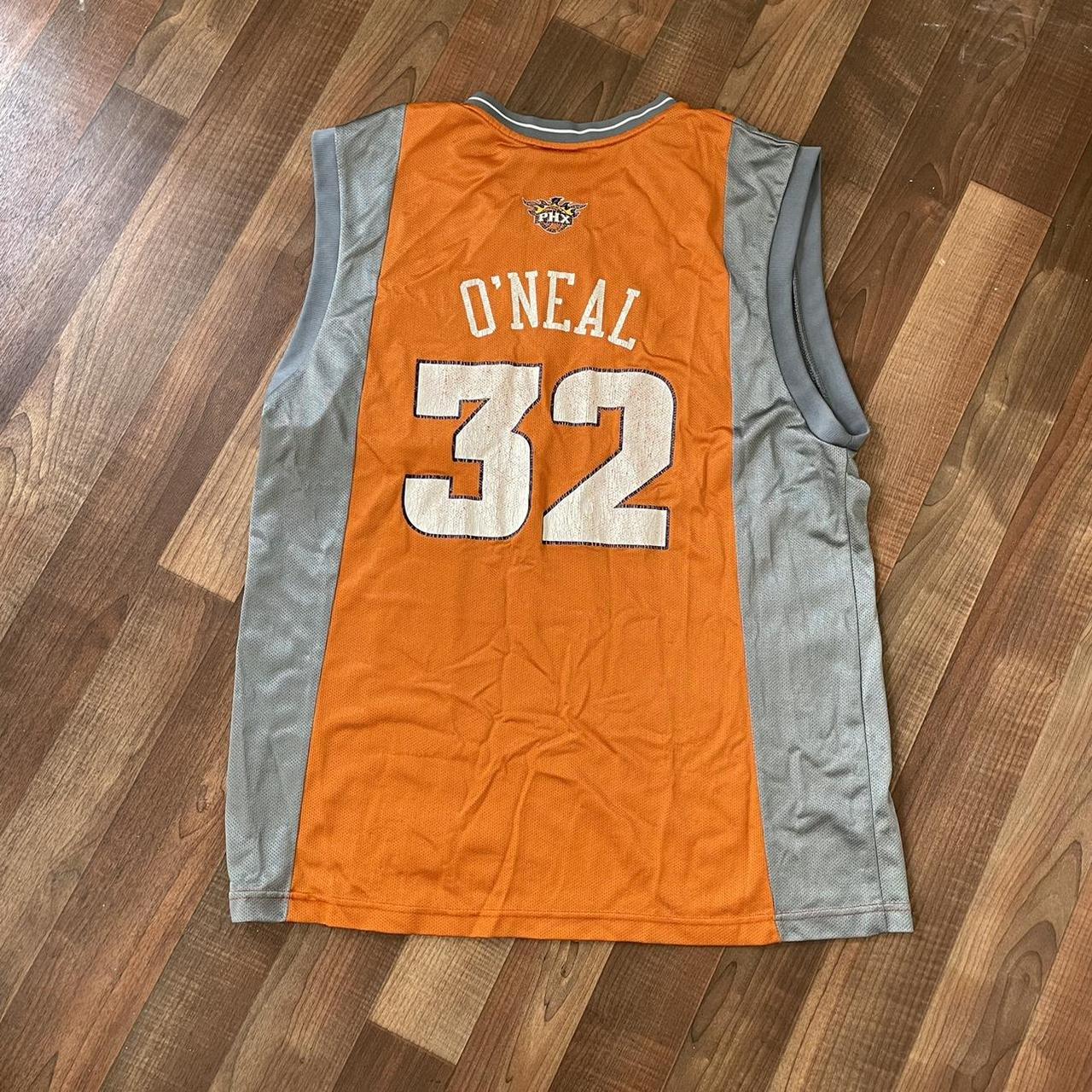 Vintage Shaquille O’Neal Suns jersey. Size XL