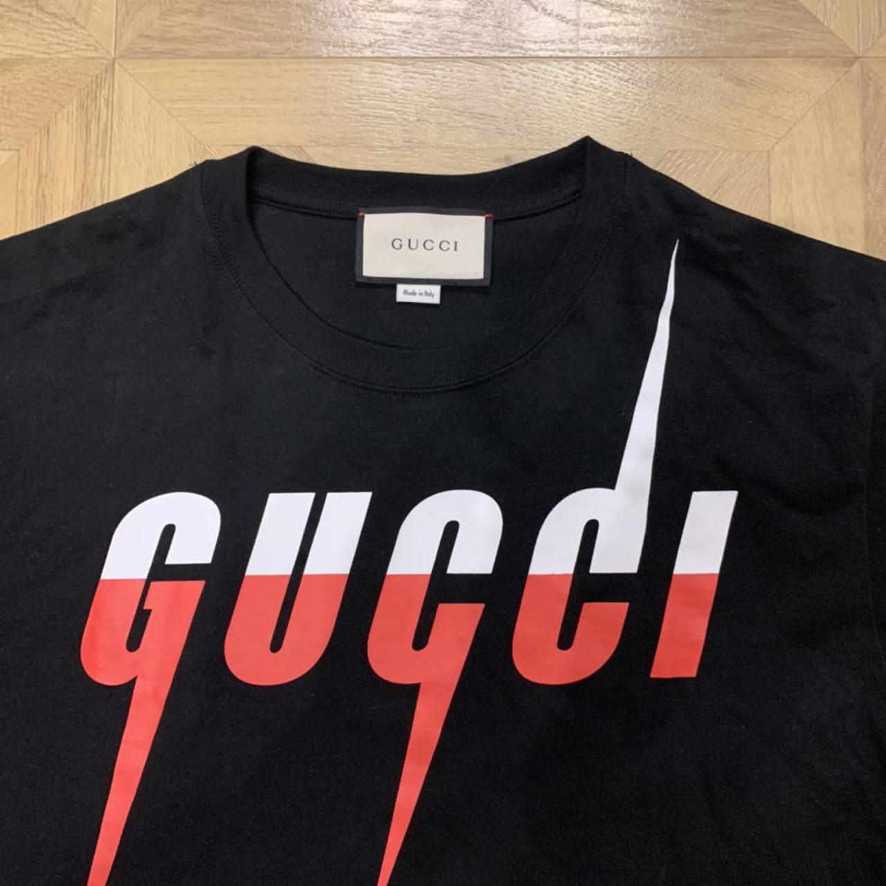 Gucci Men's Black T-shirt | Depop