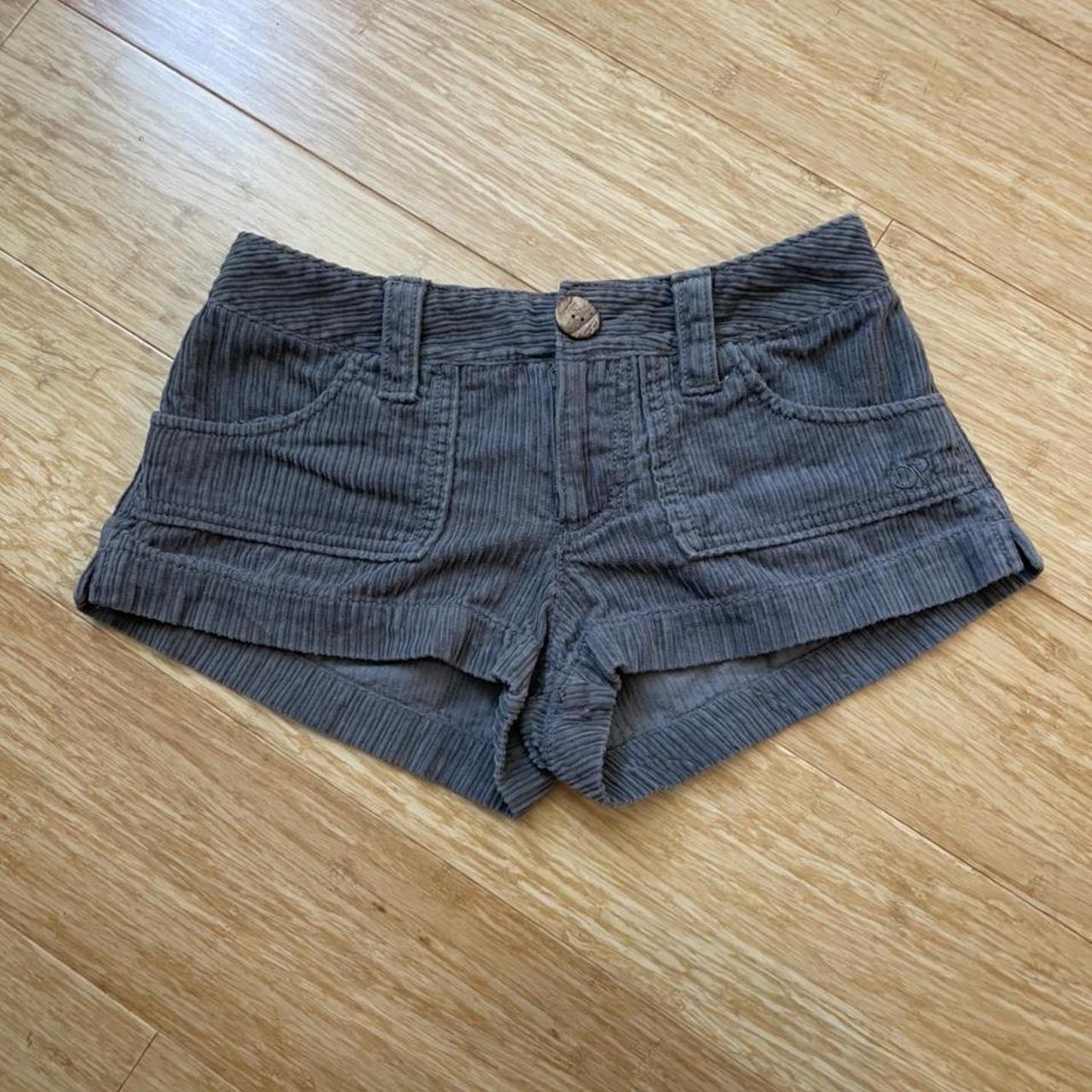 Ocean Pacific Women's Silver and Grey Shorts | Depop