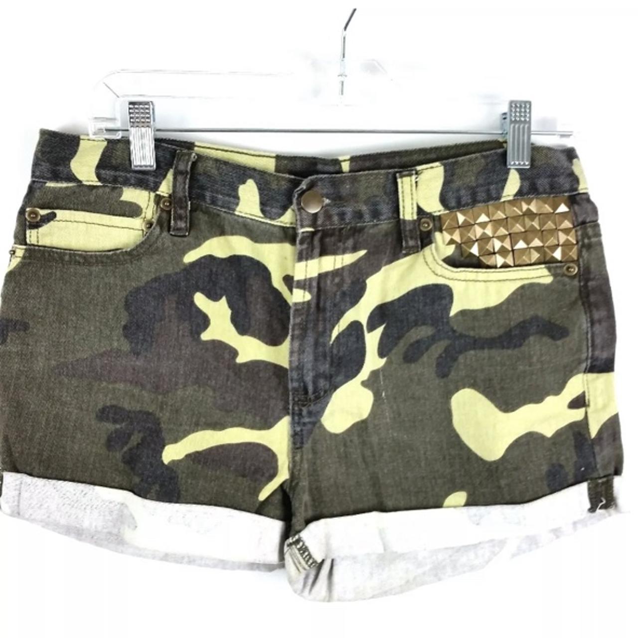 forever 21 camo shorts