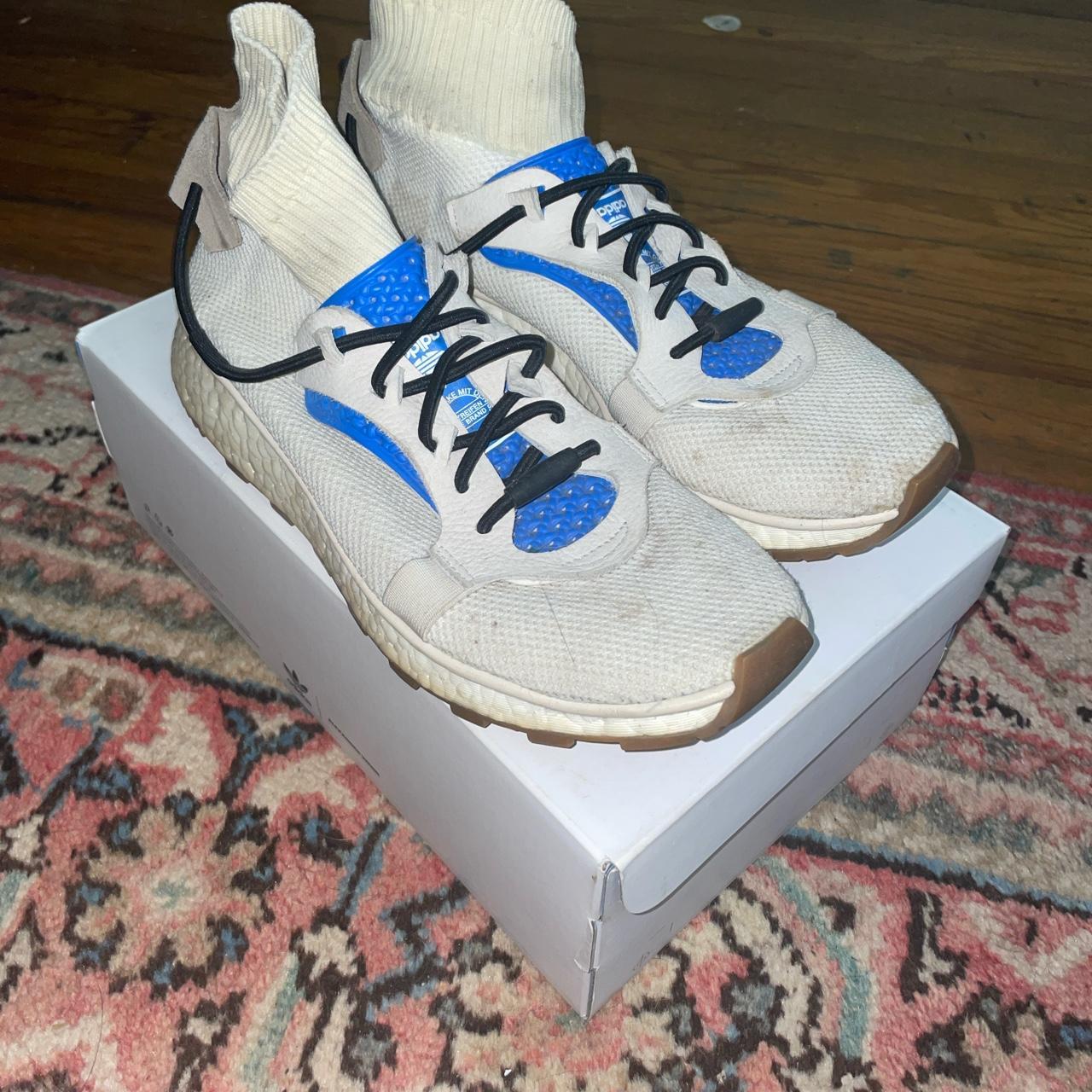 Alexander Wang Men's White and Blue Trainers