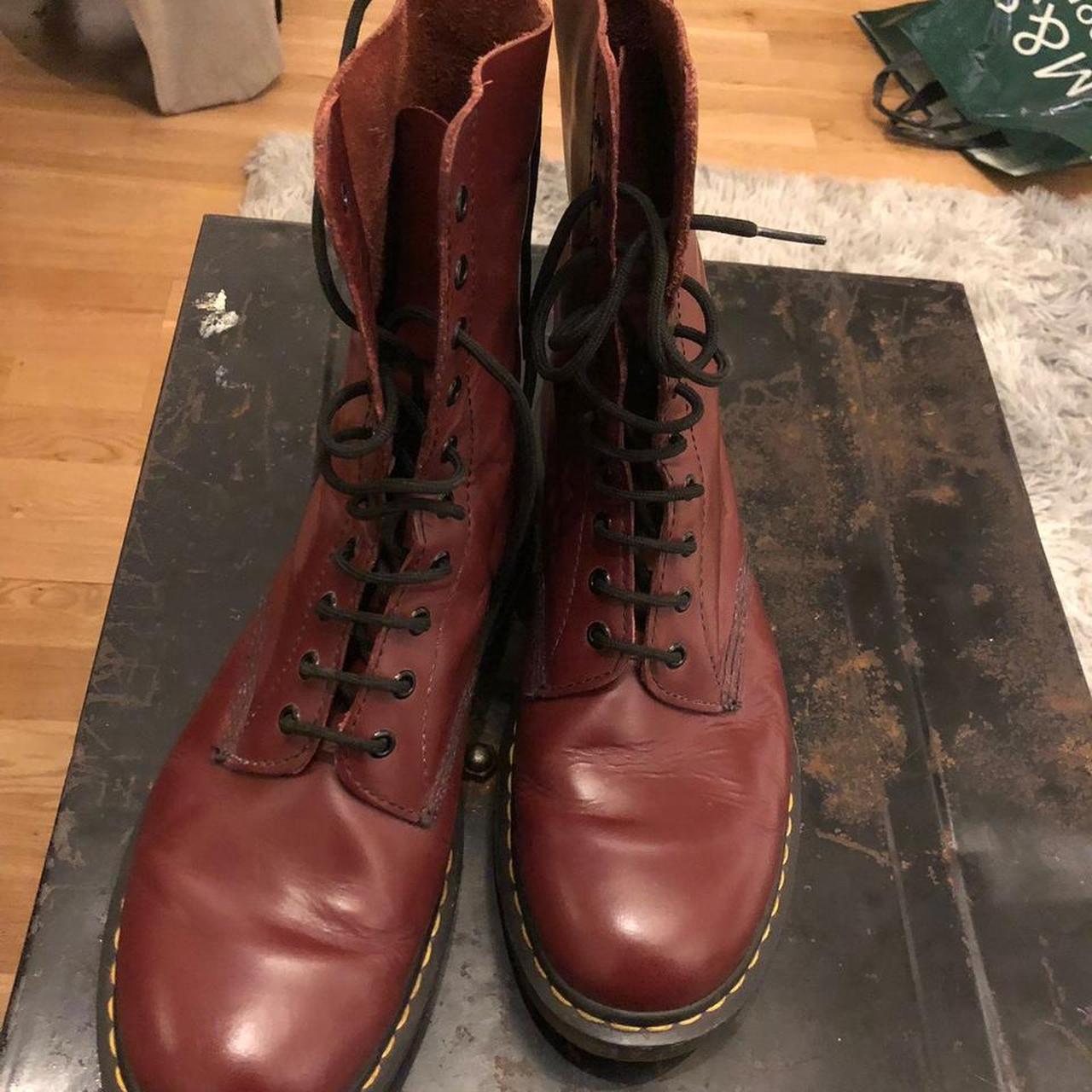 Burgundy mens Dr Marten boots, in pretty good... Depop