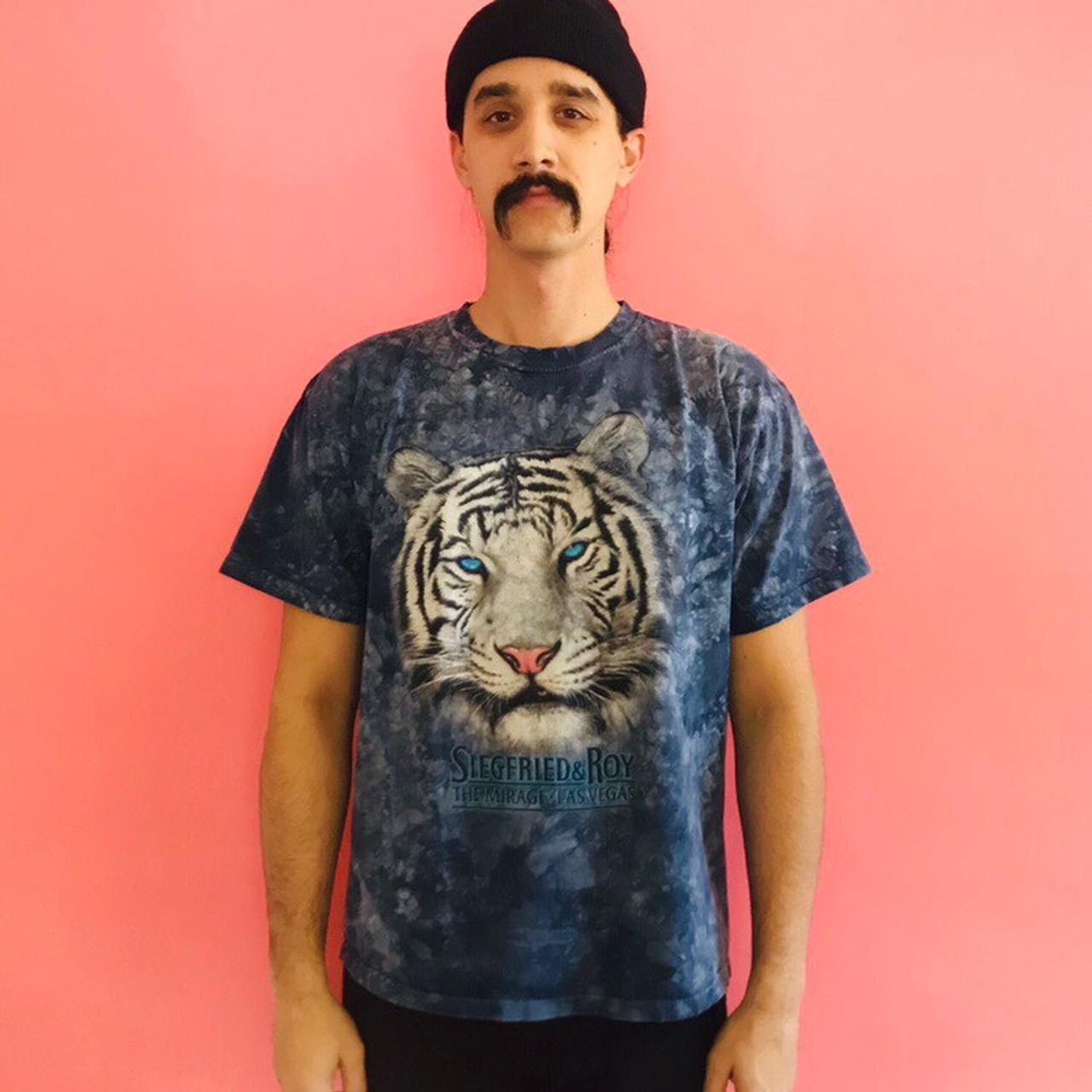 Men's T-shirt