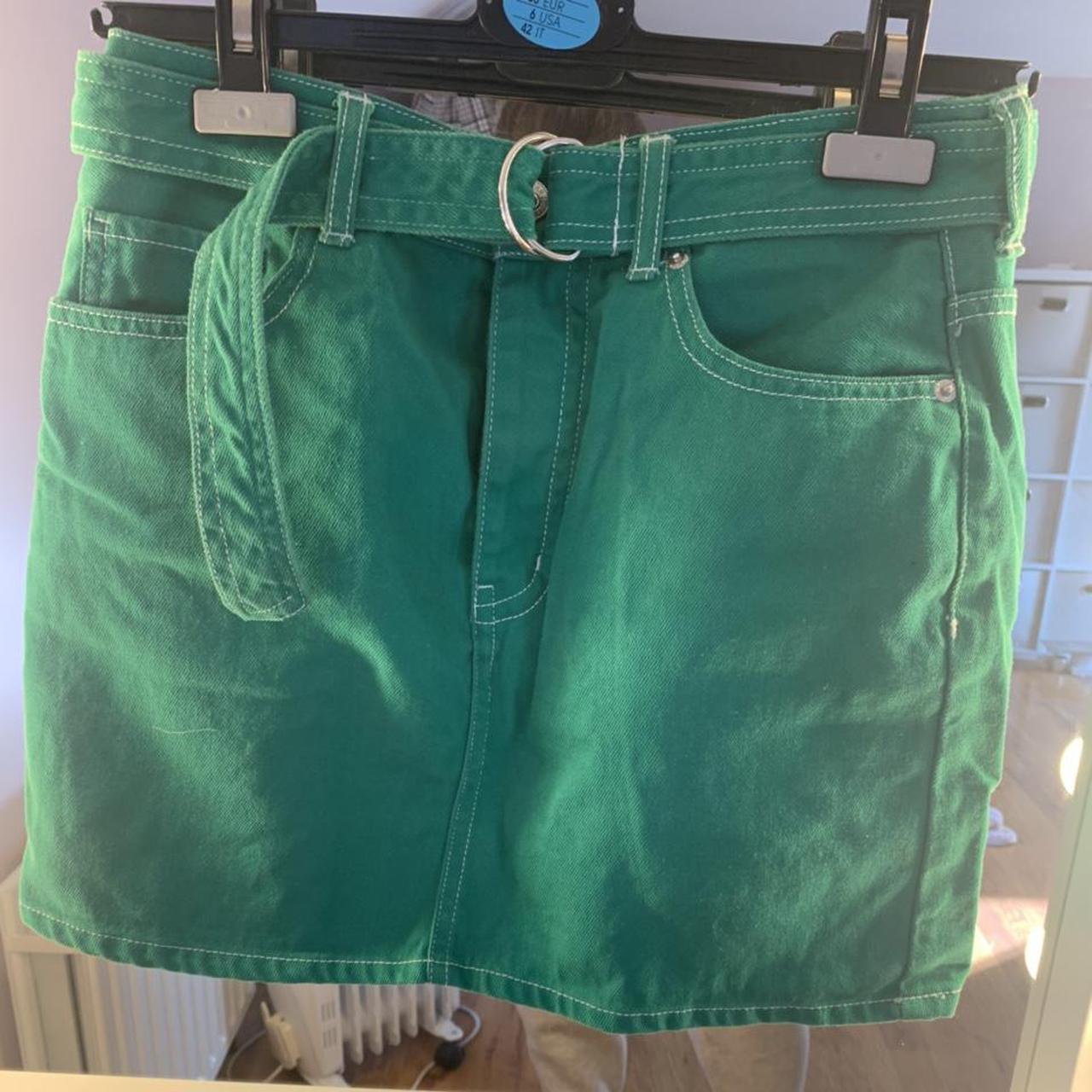 Beautiful forever 21 belted green mini skirt Only... - Depop