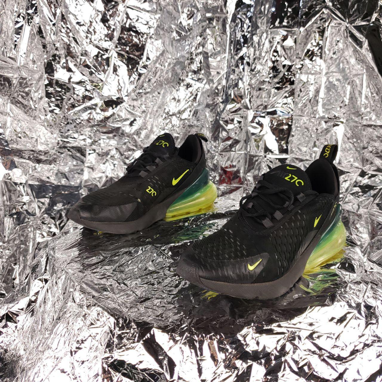 270 nike 2018