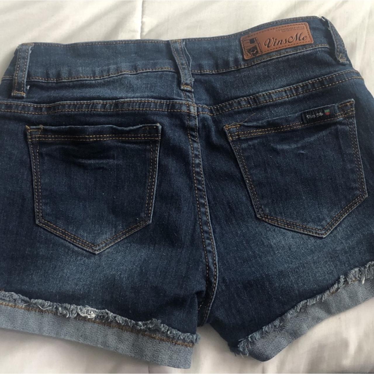 item listed by melanyleonx image 3