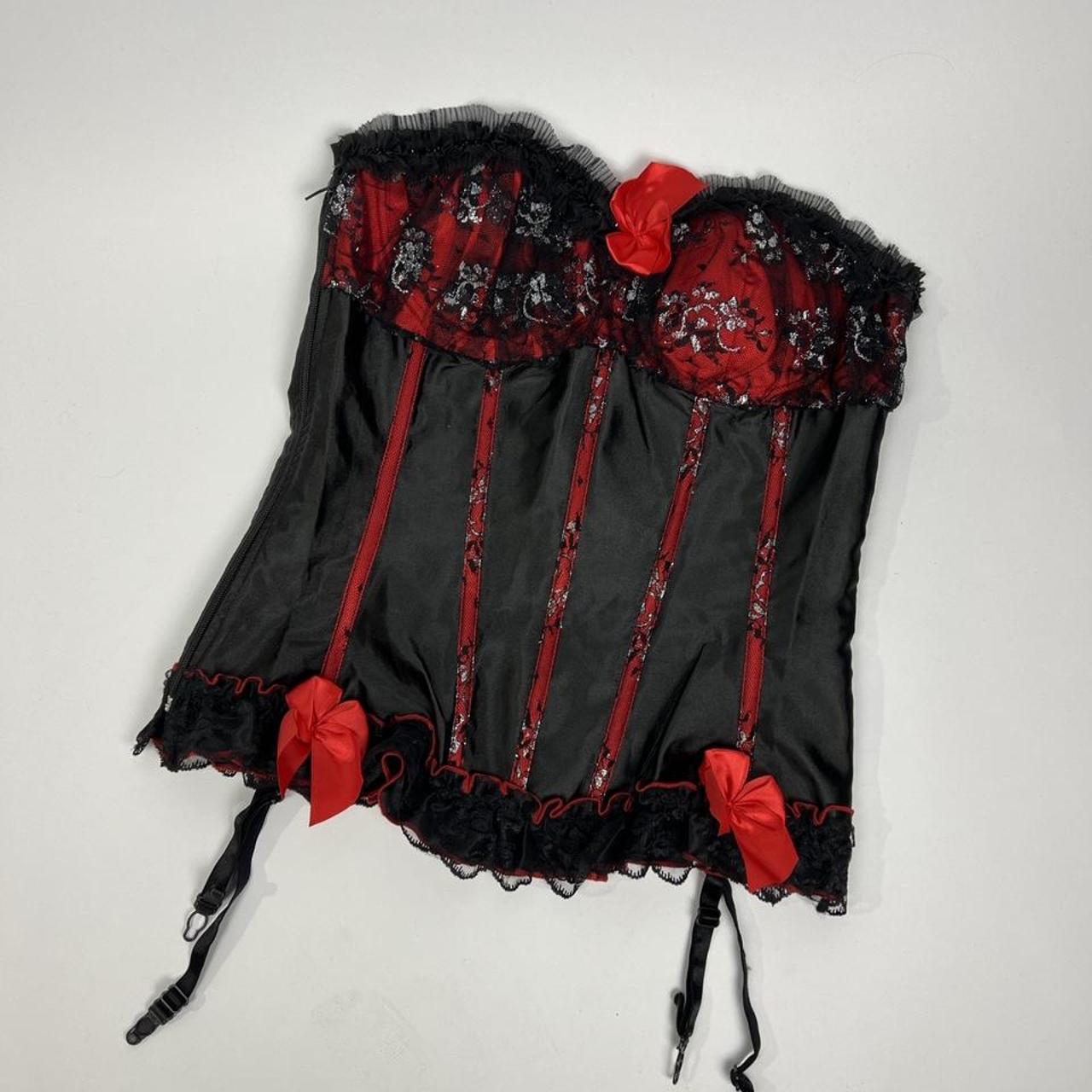 Incredible sexci strapless bustier/corset top... - Depop