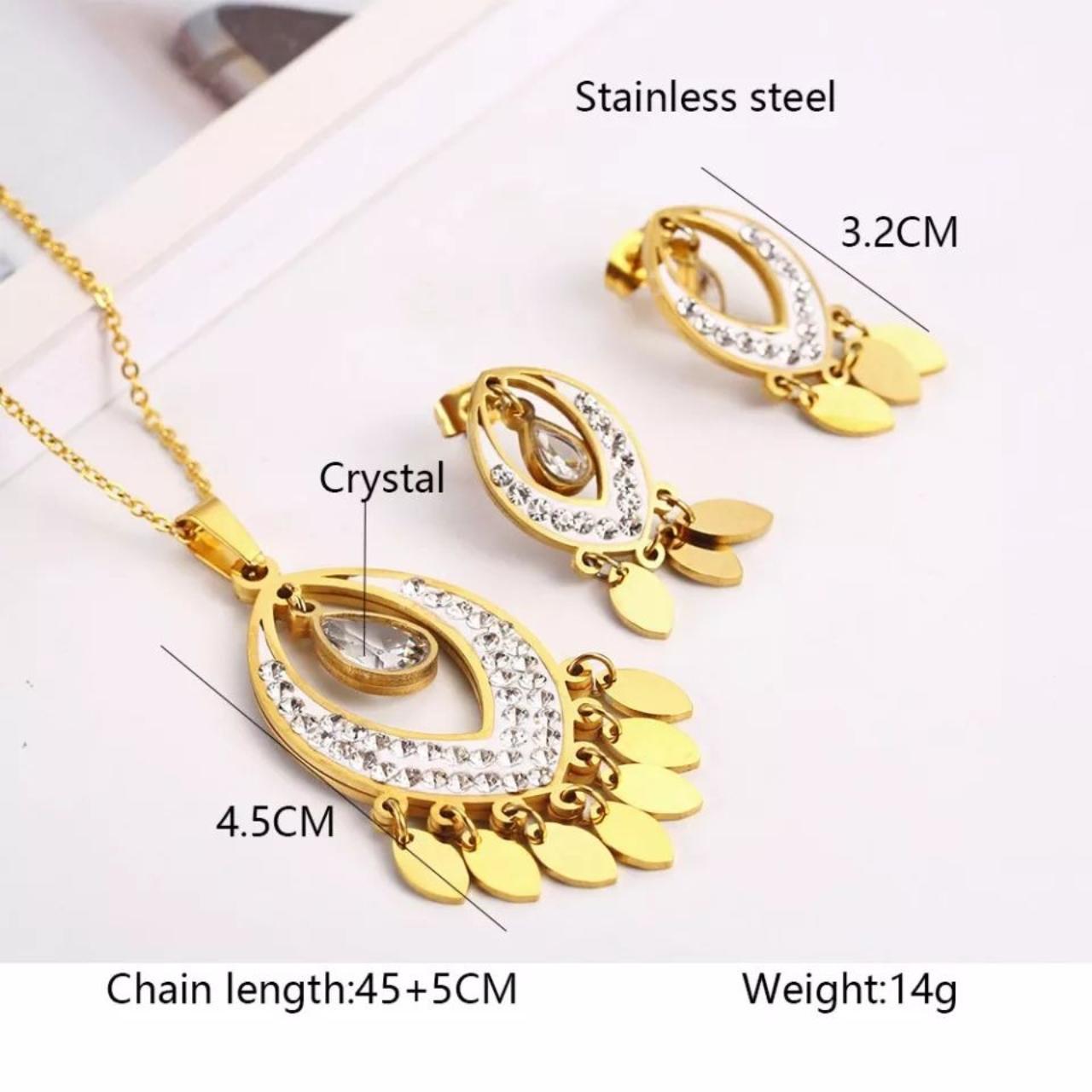 Cute stainless steel jewelry set. Only one... Depop