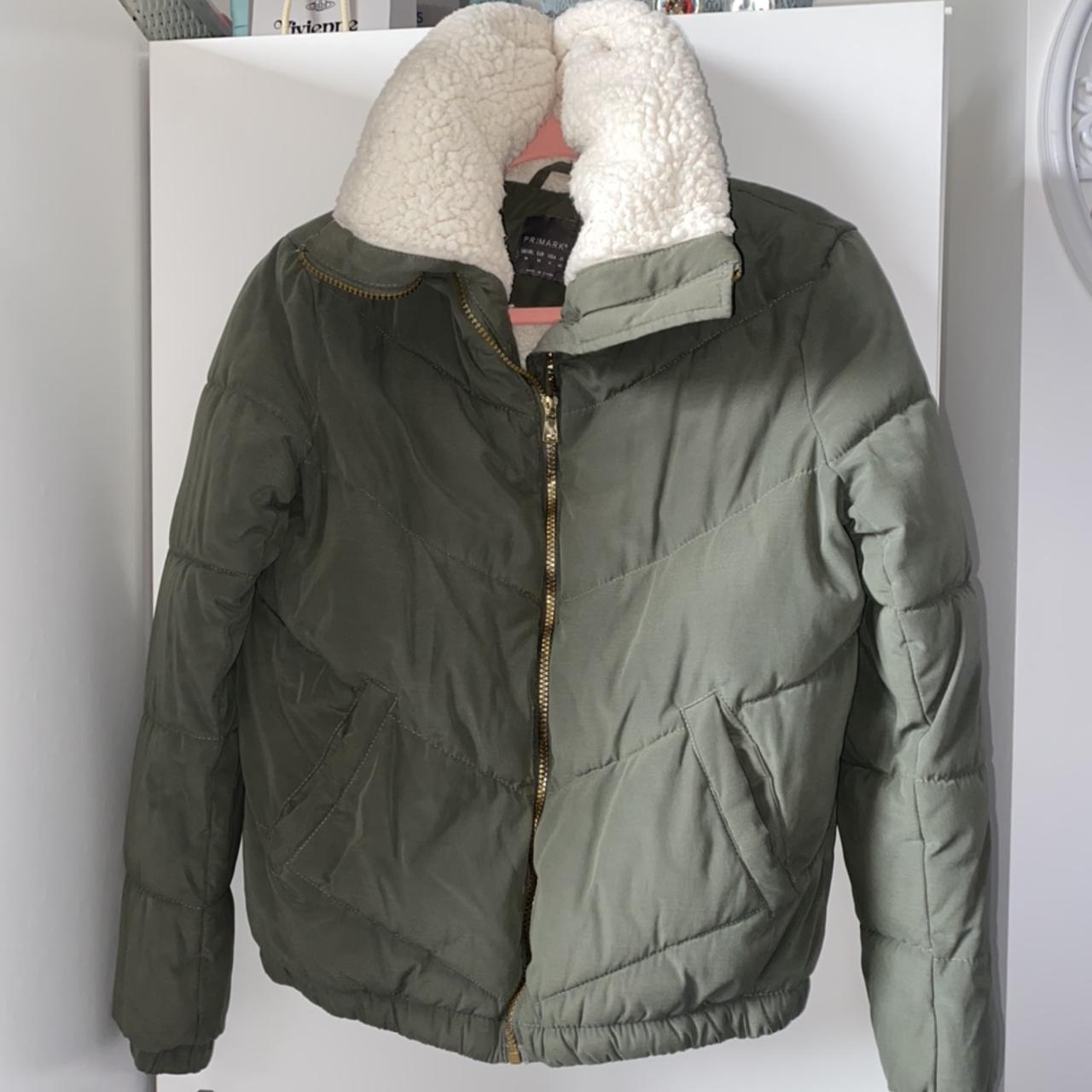 Green / khaki padded bomber jacket coat great... - Depop