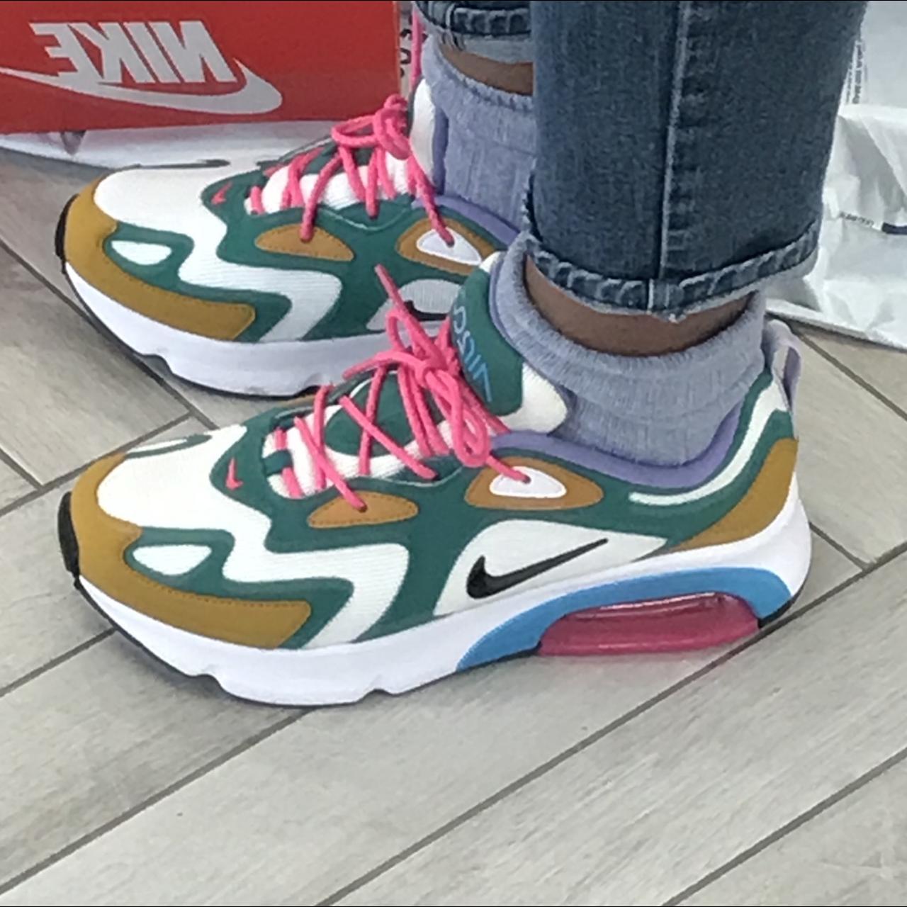 mystic green air max 200