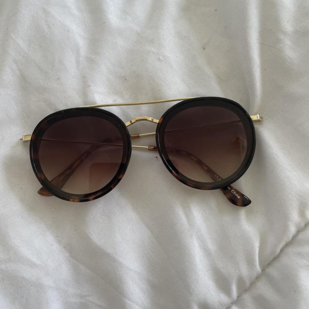 brown lenses sunglasses - Depop