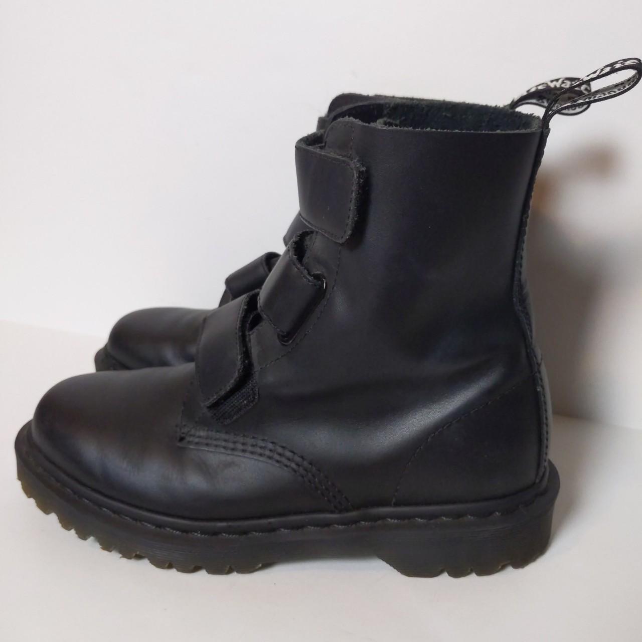 Dr martens coralia boots on sale black