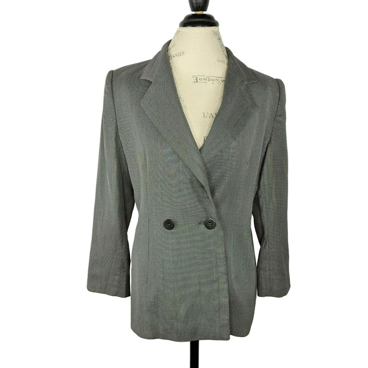 Product Image 1 - Armani Collezioni black fitted blazer