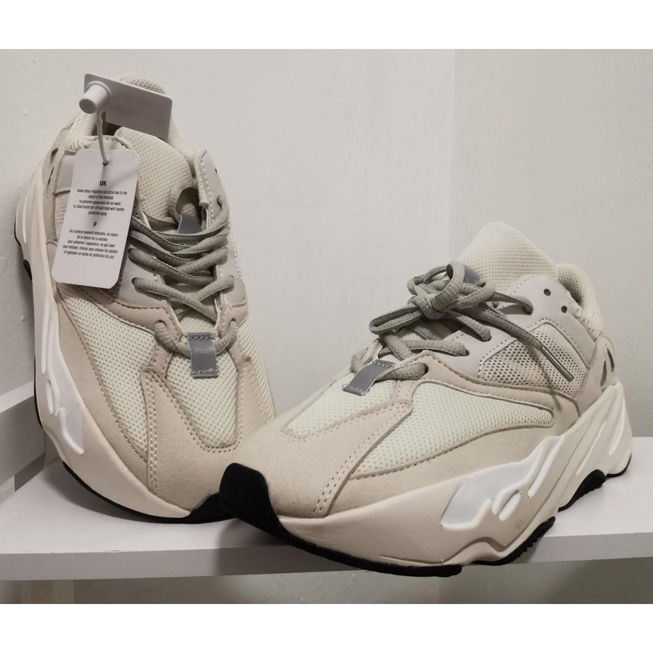 yeezy analog size 6