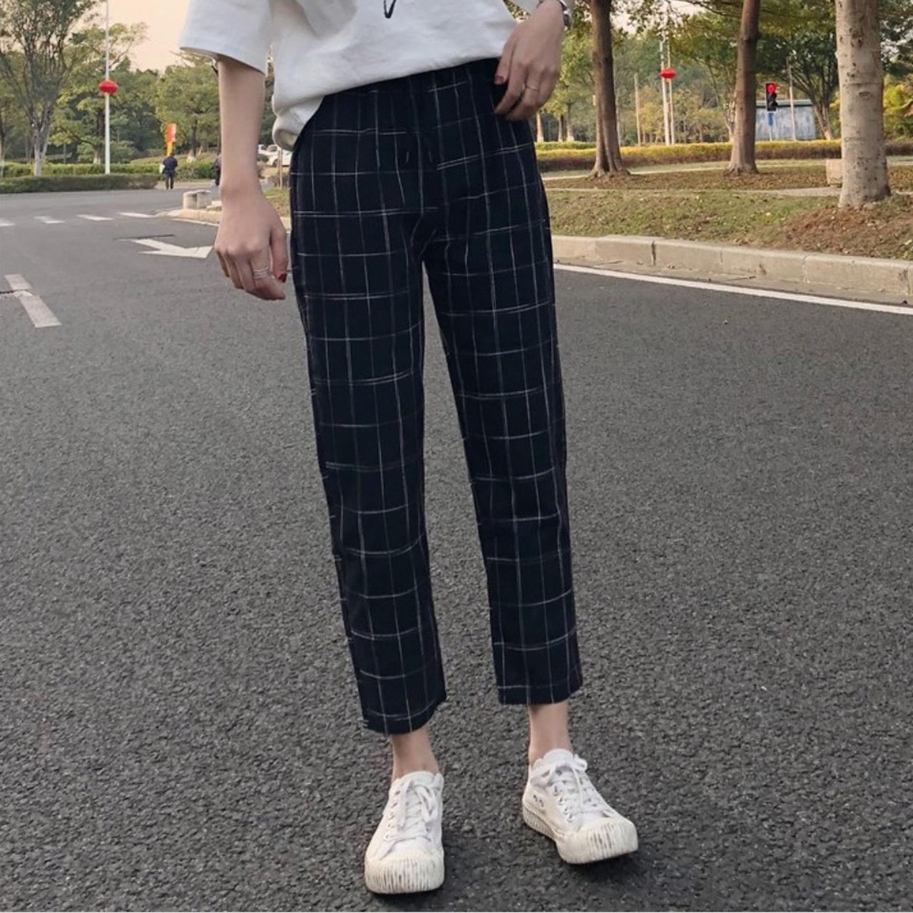 Buy online Button Detail Grid Pattern Cigarette Pant from bottom wear for  Women by Trasa for ₹739 at 26% off | 2024 Limeroad.com