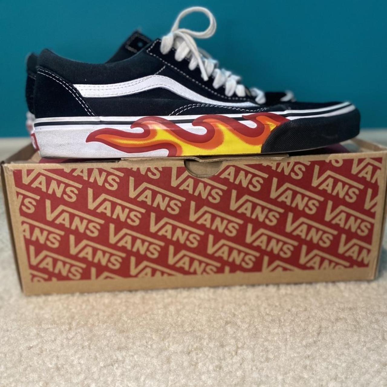 Vans old discount skool flame cut